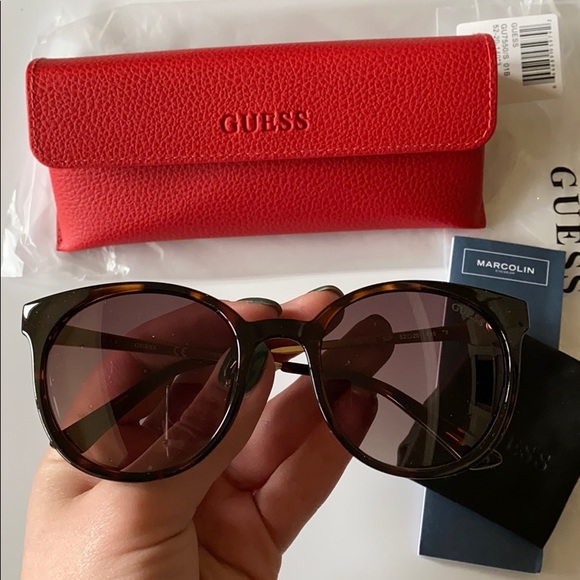 Guess sunglasses - Picture 3 of 3